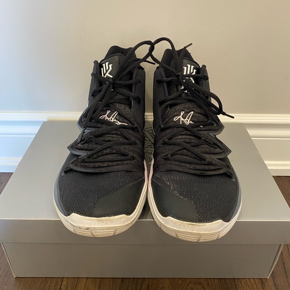 Nike Kyrie 5’s “black magic” color way. Size 12 Men’s - Picture 2 of 6